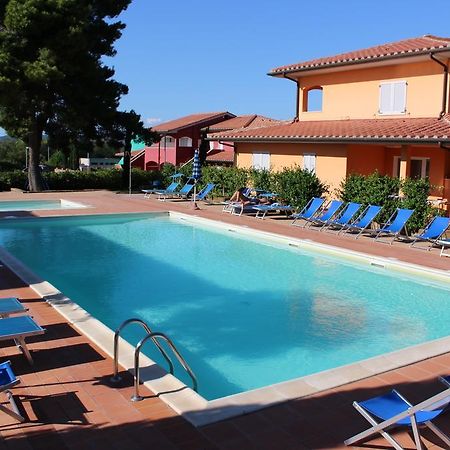 Aba Village Rta Puntone di Scarlino Extérieur photo